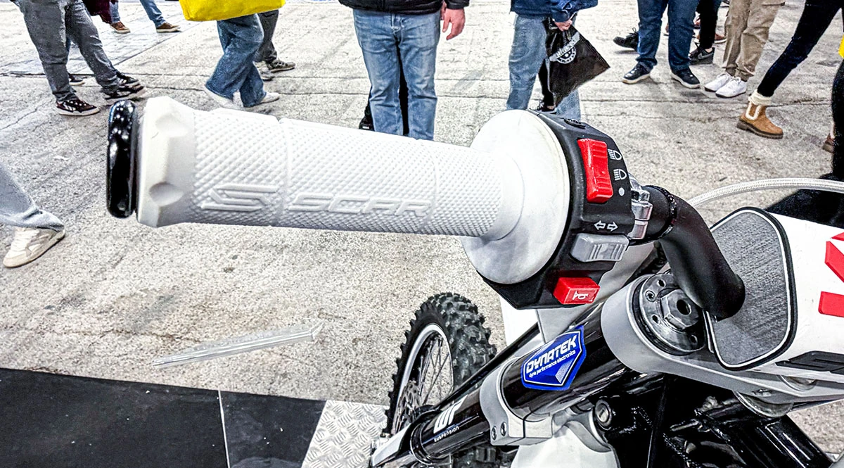 HD_XLH_1200_2001_Zeichenfläche 7