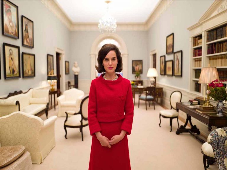 Natalie Portman: Ποιά είναι η κινηματογραφική Jackie Kennedy;