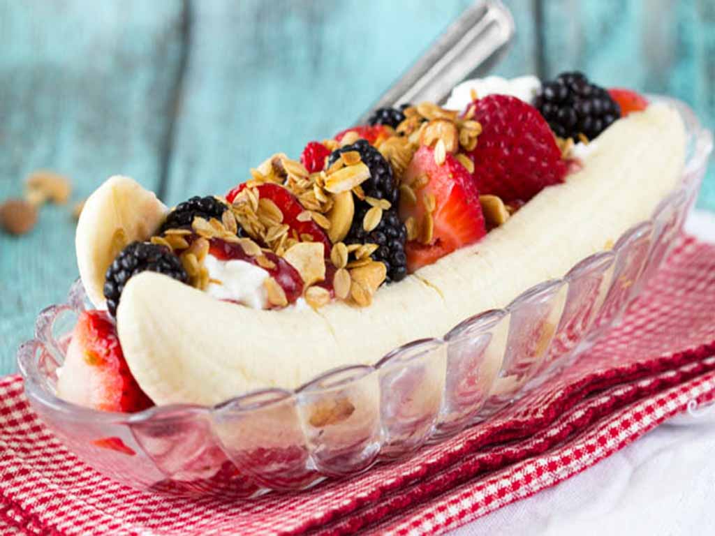 banana split breakfast