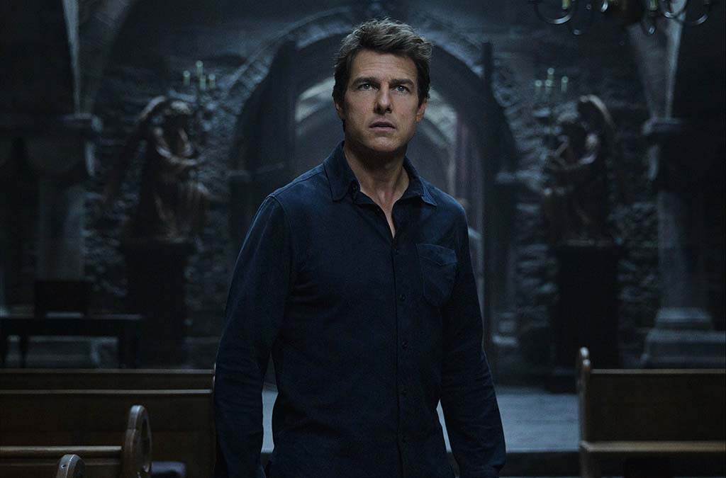 Tom-Cruise-in-The-Mummy