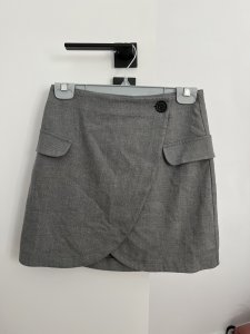 Fusta Pull&Bear marimea XS