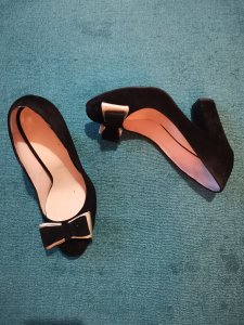 Pantofi de piele