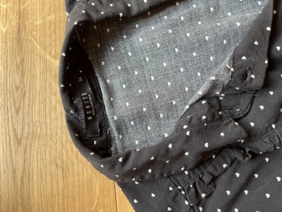 Camasa neagra cu inimi