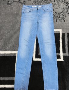 Blugi
