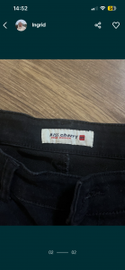 Blugi negri pentru femei