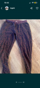 Pantaloni vișinii pentru femei