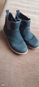 Ghete din piele intoarsa