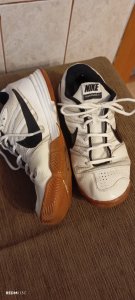 Adidași Nike nr 45
