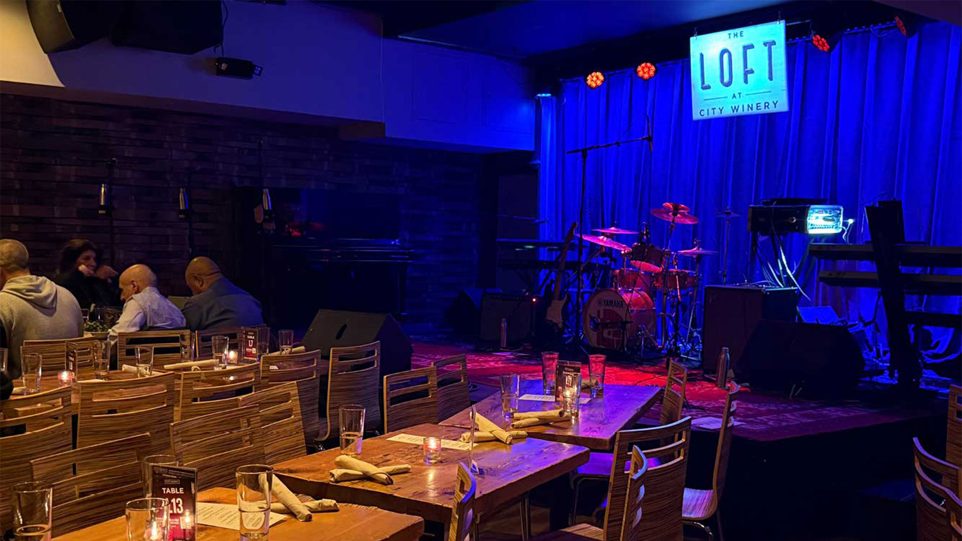 Virtual Reali-Tea Live