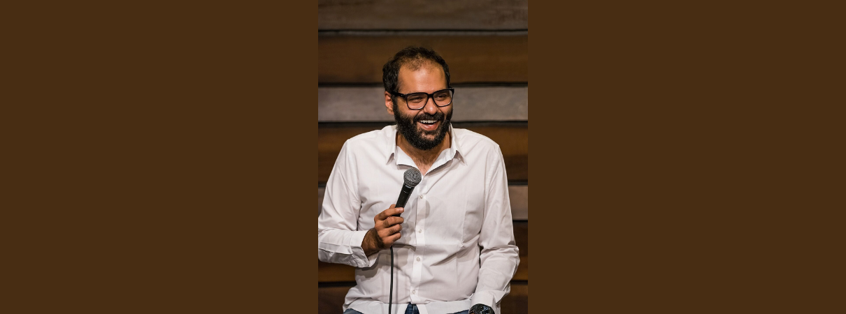 Standing Up by Kunal Kamra – Chicago