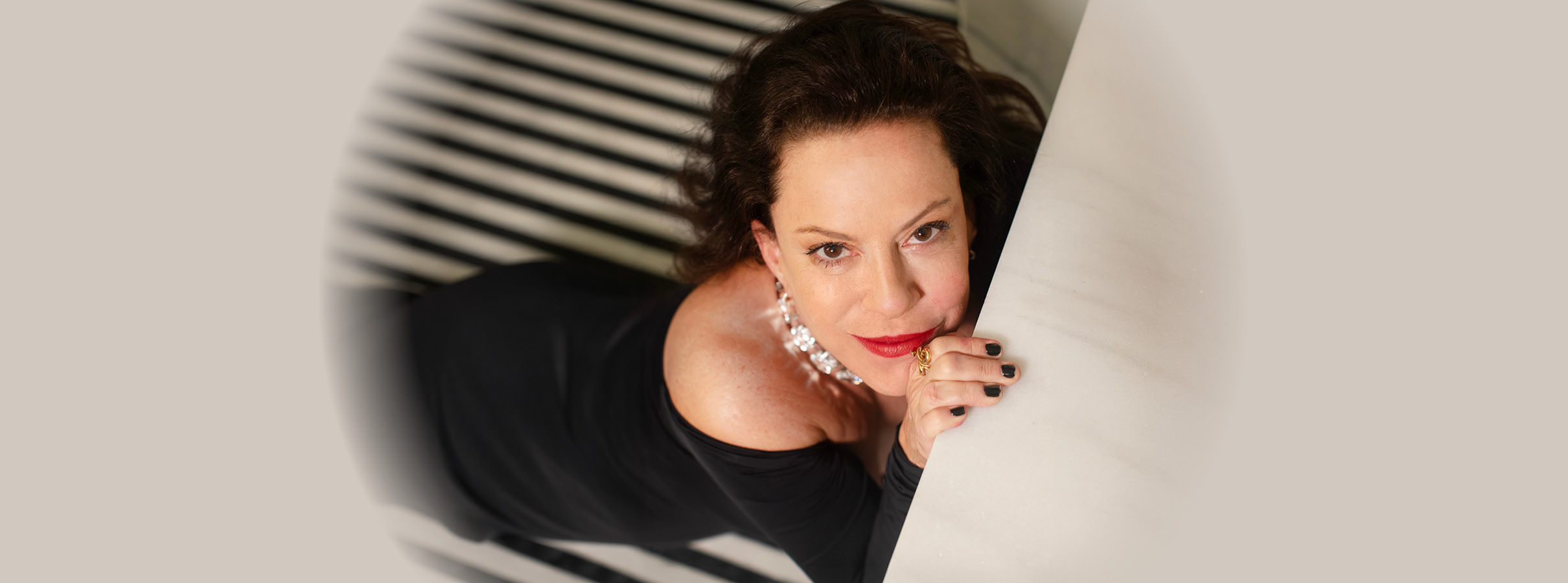 Bebel Gilberto - Celebrating the 25th Anniversary of Tanto Tempo