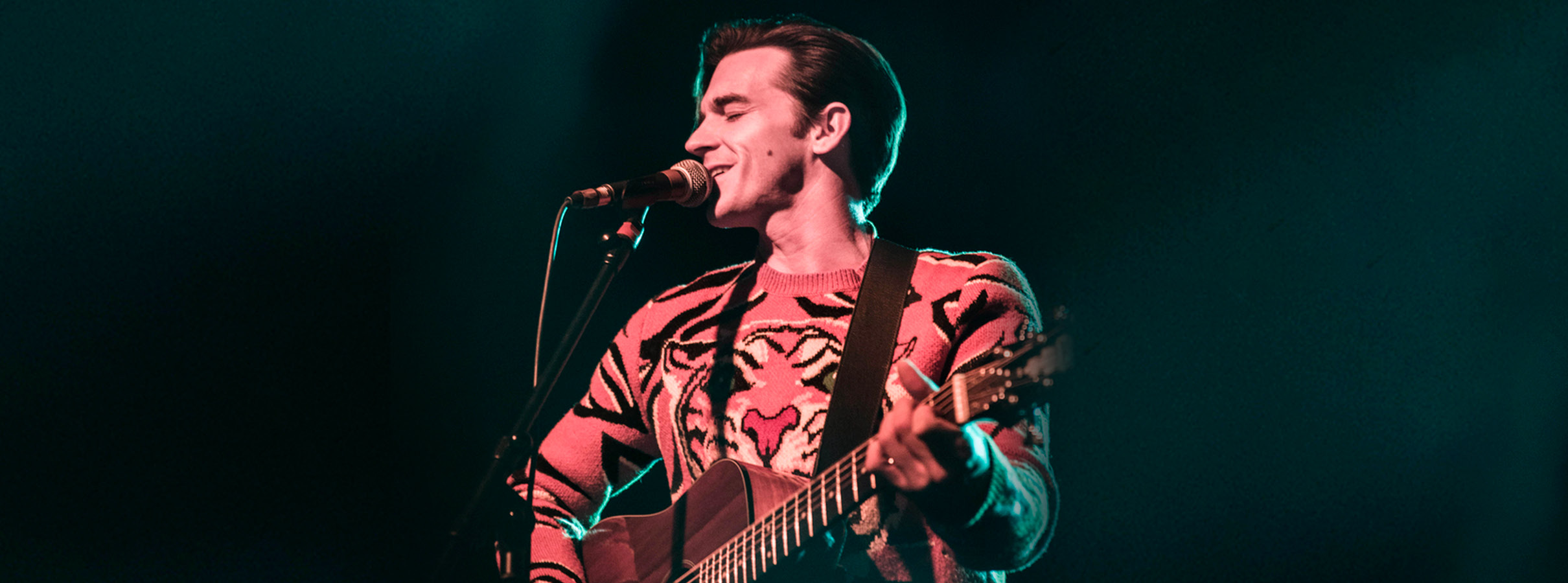 Drake Bell Live