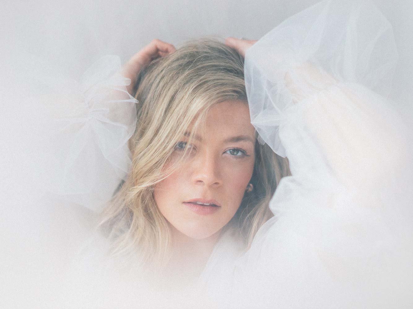 Rising Sun Presents: Liz Longley