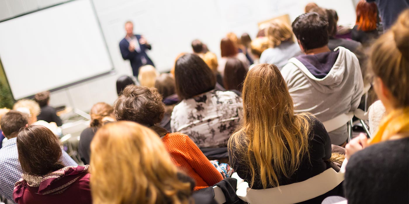 Bildung steigern durch eng miteinander verbundene und sichere akademische Umgebungen