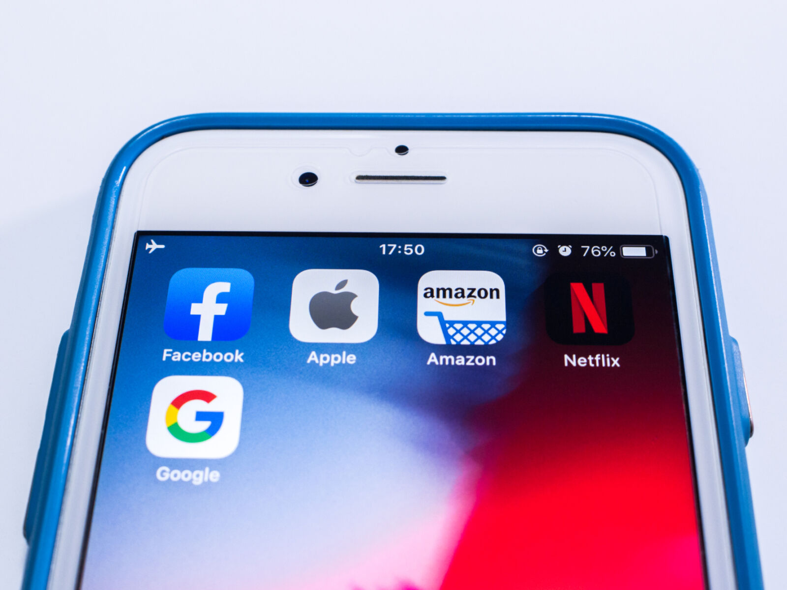 ZASTER | So viel verdienen Apple, Amazon und Co. pro Minute